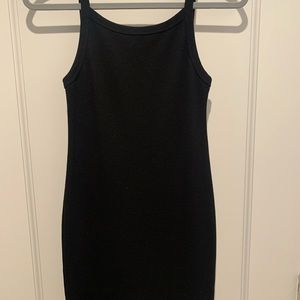 Adika backless dress